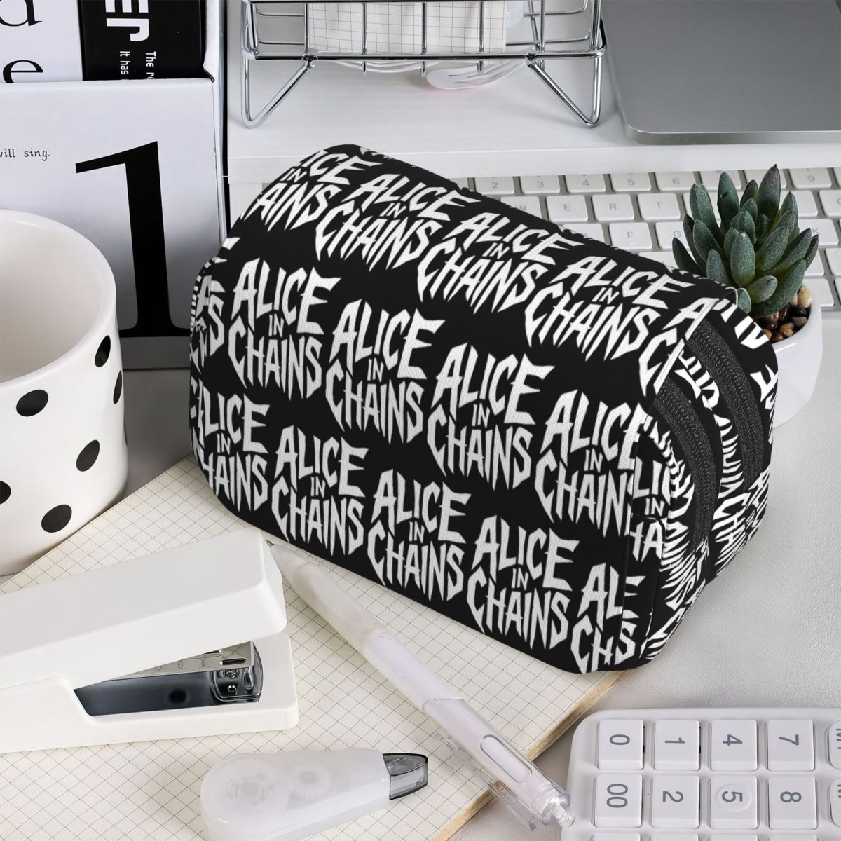 Astuccio Alice In Chains Roost - Stationery And Office Supply Chain recensione e prezzo