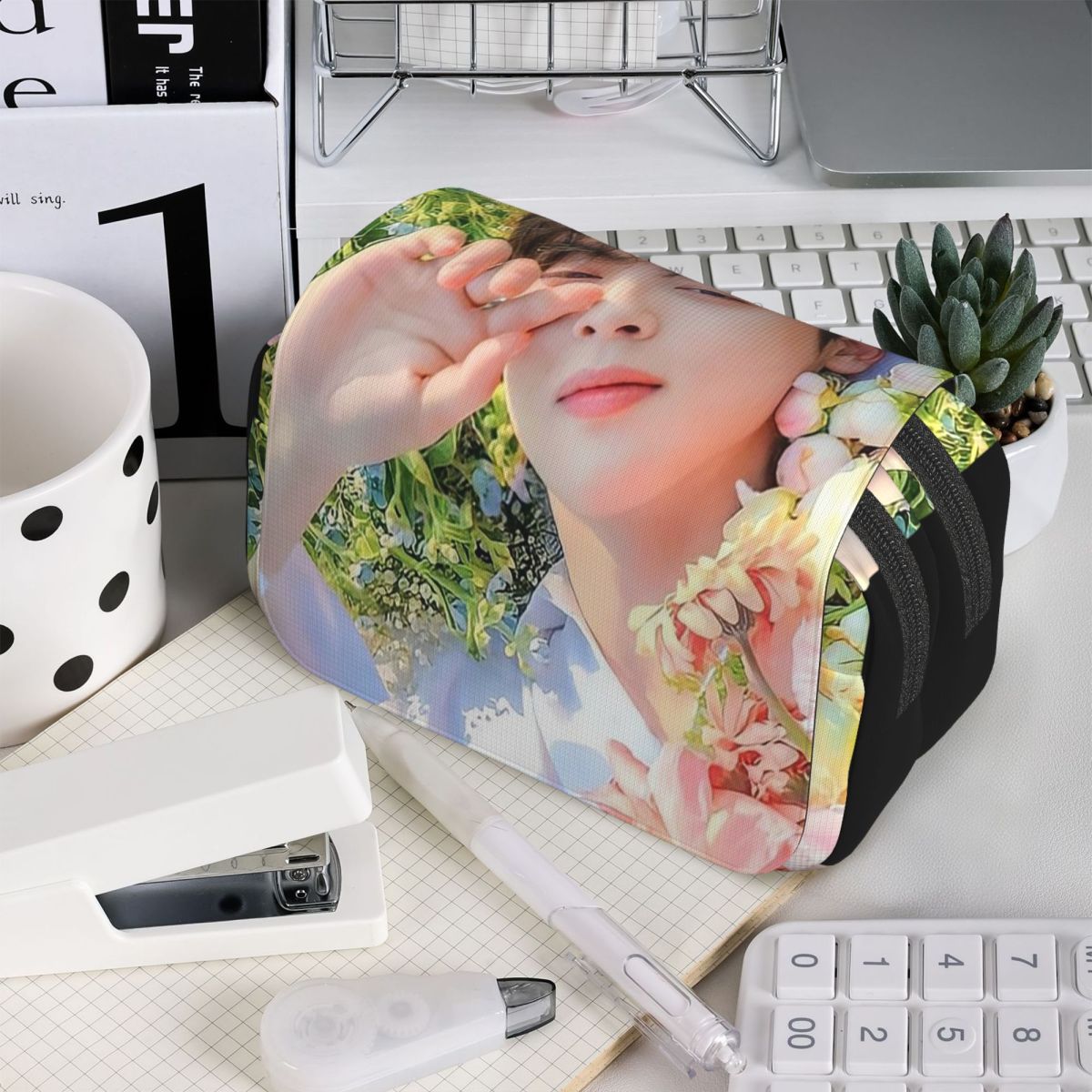 Astuccio Cha EunWoo Kpop Astro - Stationery And Office Supply Chain recensione e prezzo
